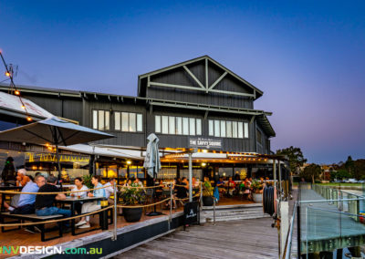 nv_design_the_savvy_squire_sign_back_web