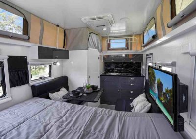 off_road_camper_caravan_photography_06